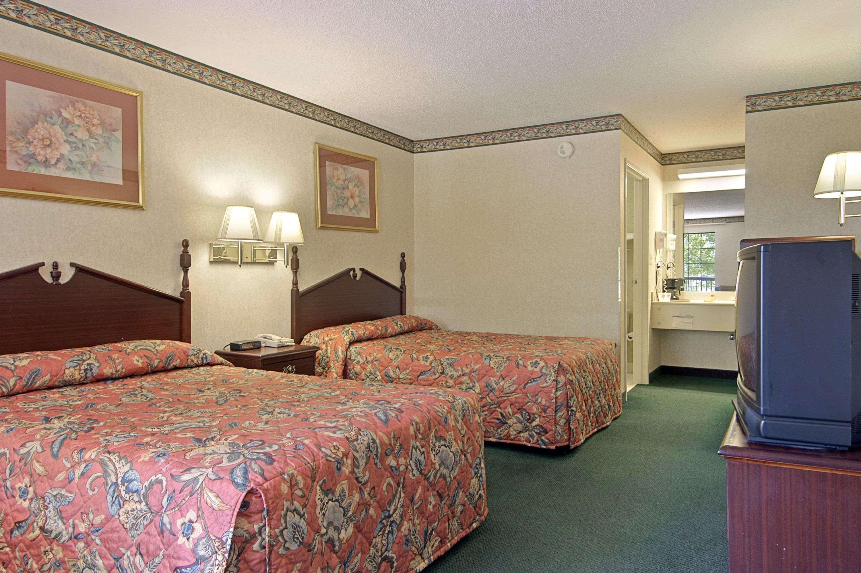 Days Inn & Suites By Wyndham Fort Valley Номер фото